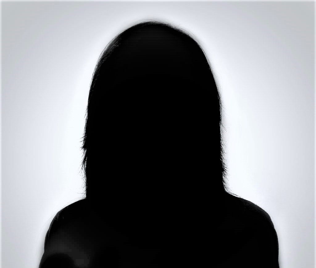 Shadow Photo - Female
